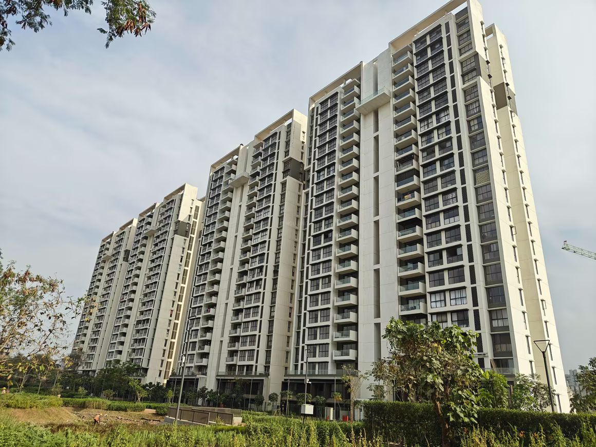 Lodha Serenity